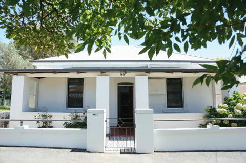 99 Hill Street Apartments - Kalgoorlie Accommodation 1