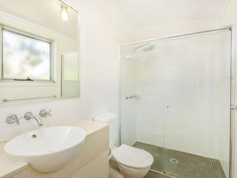 Angourie Blue 7 Stroll To Surfing Beaches. - Kalgoorlie Accommodation 4