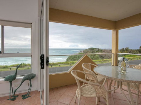Avalon 1 Overlooking Beautiful Convent Beach - Kalgoorlie Accommodation 4