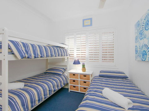 Avalon 1 Overlooking Beautiful Convent Beach - Kalgoorlie Accommodation 2