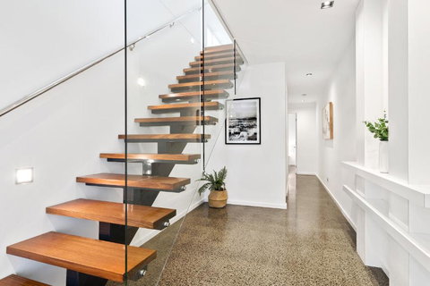 Cogens Two Bedroom Townhouse - Kalgoorlie Accommodation 1