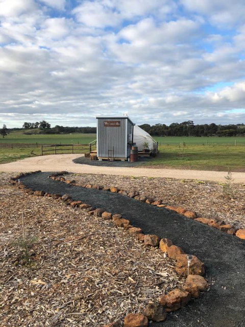 Bukirk Glamping & Tiny Houses - Kalgoorlie Accommodation 4