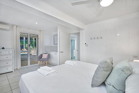 Decked Out By The Sea - Kalgoorlie Accommodation 2