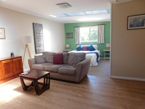 AmbleaWhile On Tamar - Kalgoorlie Accommodation 4
