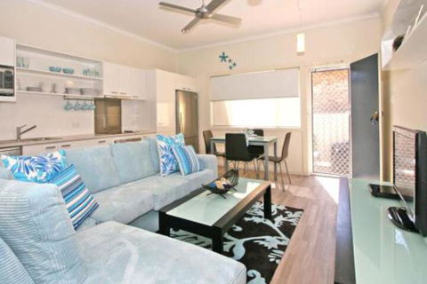 Yamba Daze Sunset Pet Friendly - Kalgoorlie Accommodation 3