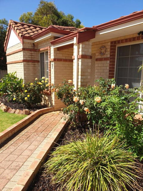 Beachside Retreat 2 - Kalgoorlie Accommodation 2