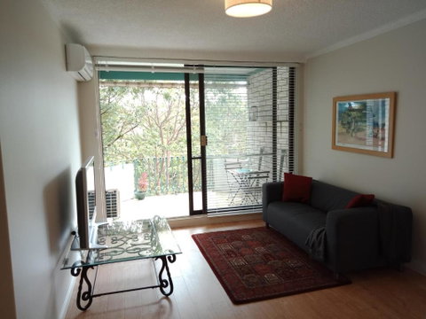 Hurstville Home With A View Comfort & Style - Kalgoorlie Accommodation 6
