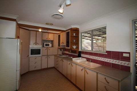 SEAMIST - Kalgoorlie Accommodation 1