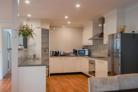 Apartments On Allingham - Kalgoorlie Accommodation 4