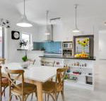 Venice on the Beach - Kalgoorlie Accommodation