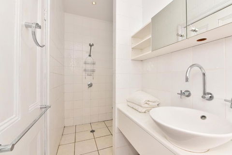 The Parsons Vineyard Retreat Get Amongst The Vineyards In A Historic Home - Kalgoorlie Accommodation 2