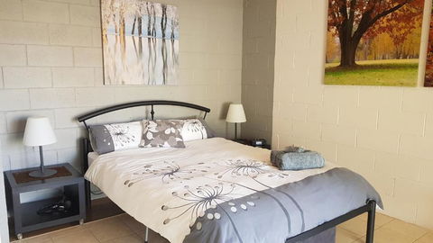 Stay Awhile In Port Pirie Min Stay 4 Nights - Kalgoorlie Accommodation 1