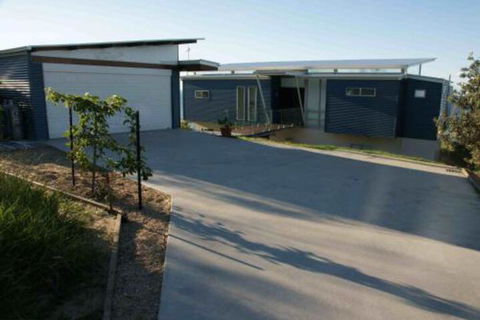 Allure - Kalgoorlie Accommodation 4
