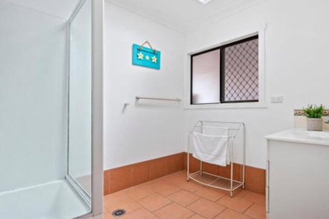 Blue Haze Air Conditioned Comfort - Kalgoorlie Accommodation 3