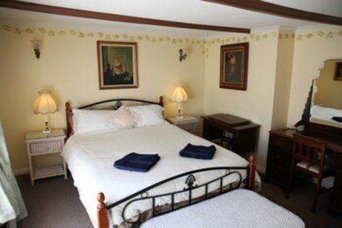 Ayers Burra - Kalgoorlie Accommodation 0