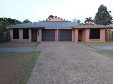 Banksia & Acacia Apartments - Kalgoorlie Accommodation 1