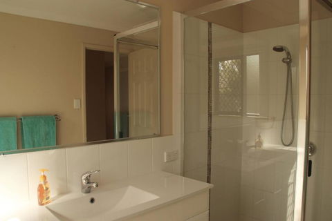 Banksia & Acacia Apartments - Kalgoorlie Accommodation 2