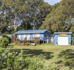 Retro Beach Cottage 681 Murramarang Rd - Kalgoorlie Accommodation