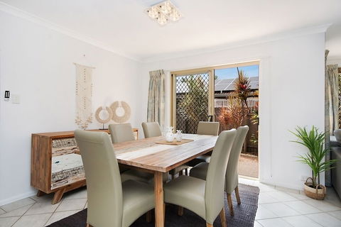 Kailani Beach House - Kalgoorlie Accommodation 5