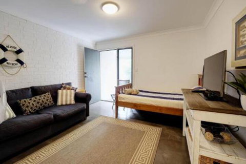 AtTHE COVE - Kalgoorlie Accommodation 7