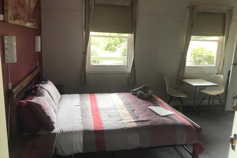 Tarra Bulga Guesthouse - Kalgoorlie Accommodation 6