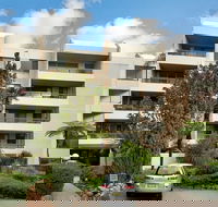 Newly Renovate Immaculate Cremorne One Bedroom Apartment CREM4 - Kalgoorlie Accommodation