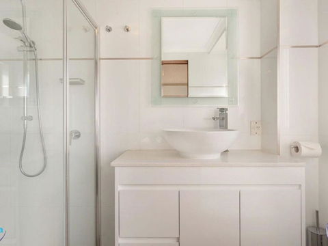 Sapphire Waters Unit 3 - Kalgoorlie Accommodation 1