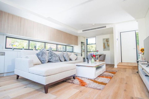 Townhouse Near The City Perfect Family Retreat - Kalgoorlie Accommodation 4