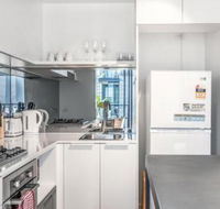 King Street Bowen Hills Apt by SLife - Kalgoorlie Accommodation