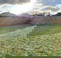 Apple House Tarneit North - Kalgoorlie Accommodation