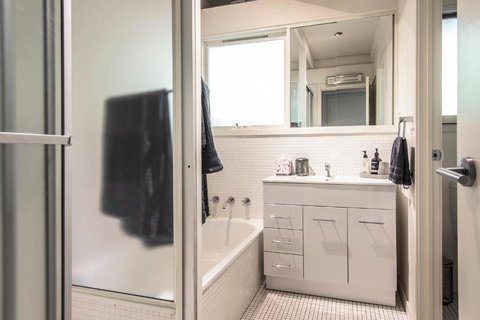 Fernview On Falls - Kalgoorlie Accommodation 2