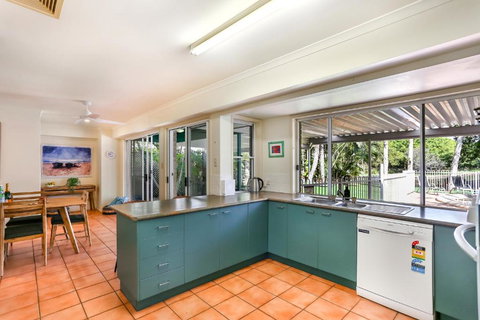 Clouds End - Kalgoorlie Accommodation 3