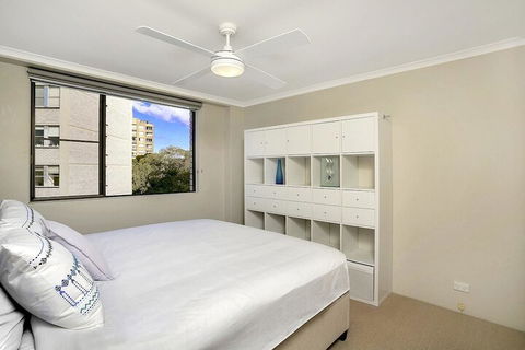 HAMP1 Bright Apartment In Cremorne - Kalgoorlie Accommodation 2
