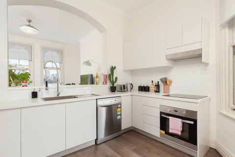 Stunning Sydney Home 9 - Kalgoorlie Accommodation 1