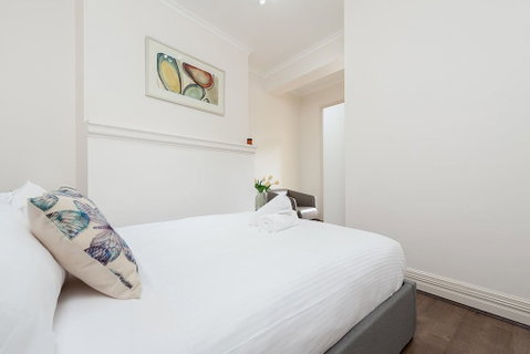 Stunning Sydney Home 11 - Kalgoorlie Accommodation 2