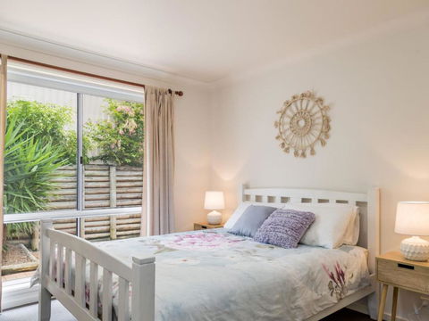 Lovely Modern Villa Amidst Peaceful Surroundings - Kalgoorlie Accommodation 3