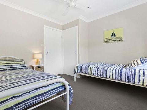 HILLTOP HAVEN In MOLLYMOOK - Kalgoorlie Accommodation 6