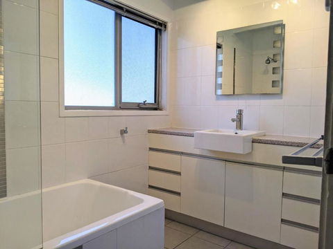 The Lake House Lake Conjola - Kalgoorlie Accommodation 5
