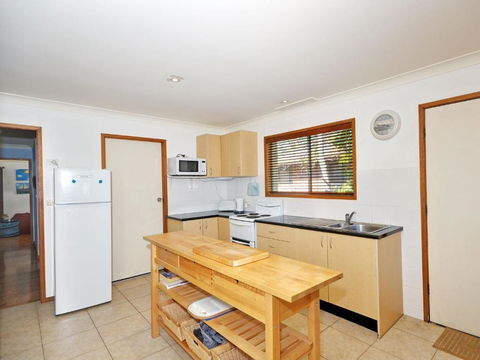 Brilliant Location - Kalgoorlie Accommodation 6