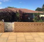 The Bluff Point - Kalgoorlie Accommodation