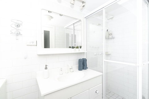 House Hyde Park - Liverpool - Kalgoorlie Accommodation 2