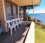 Tommys Lakehouse - Kalgoorlie Accommodation