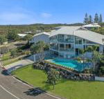 Beachside luxury Sunrise Beach - Kalgoorlie Accommodation