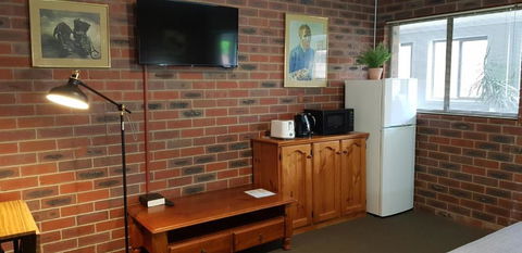 New Horizons Farm Stay - Kalgoorlie Accommodation 2