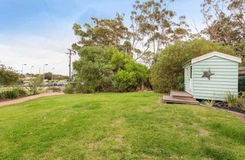 BEACHSIDE GETAWAY DROMANA - Kalgoorlie Accommodation 2