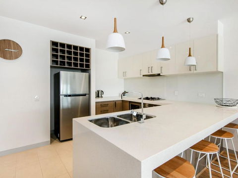 NORTH POINT RETREAT MORNINGTON - Kalgoorlie Accommodation 3