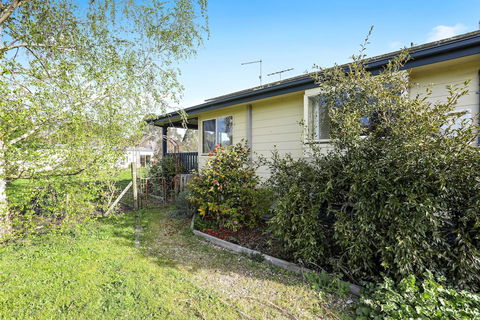 Yarragon 4 Bedroom House In Gippsland - Kalgoorlie Accommodation 1