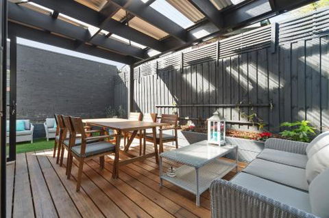 Portrush Luxury B & B - Kalgoorlie Accommodation 3