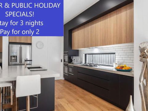 Portrush Luxury B & B - Kalgoorlie Accommodation 1