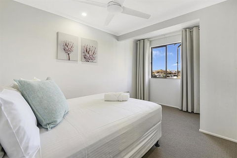 CANAL HOME NEAR MOOLOOLABA Kooringal - Kalgoorlie Accommodation 2